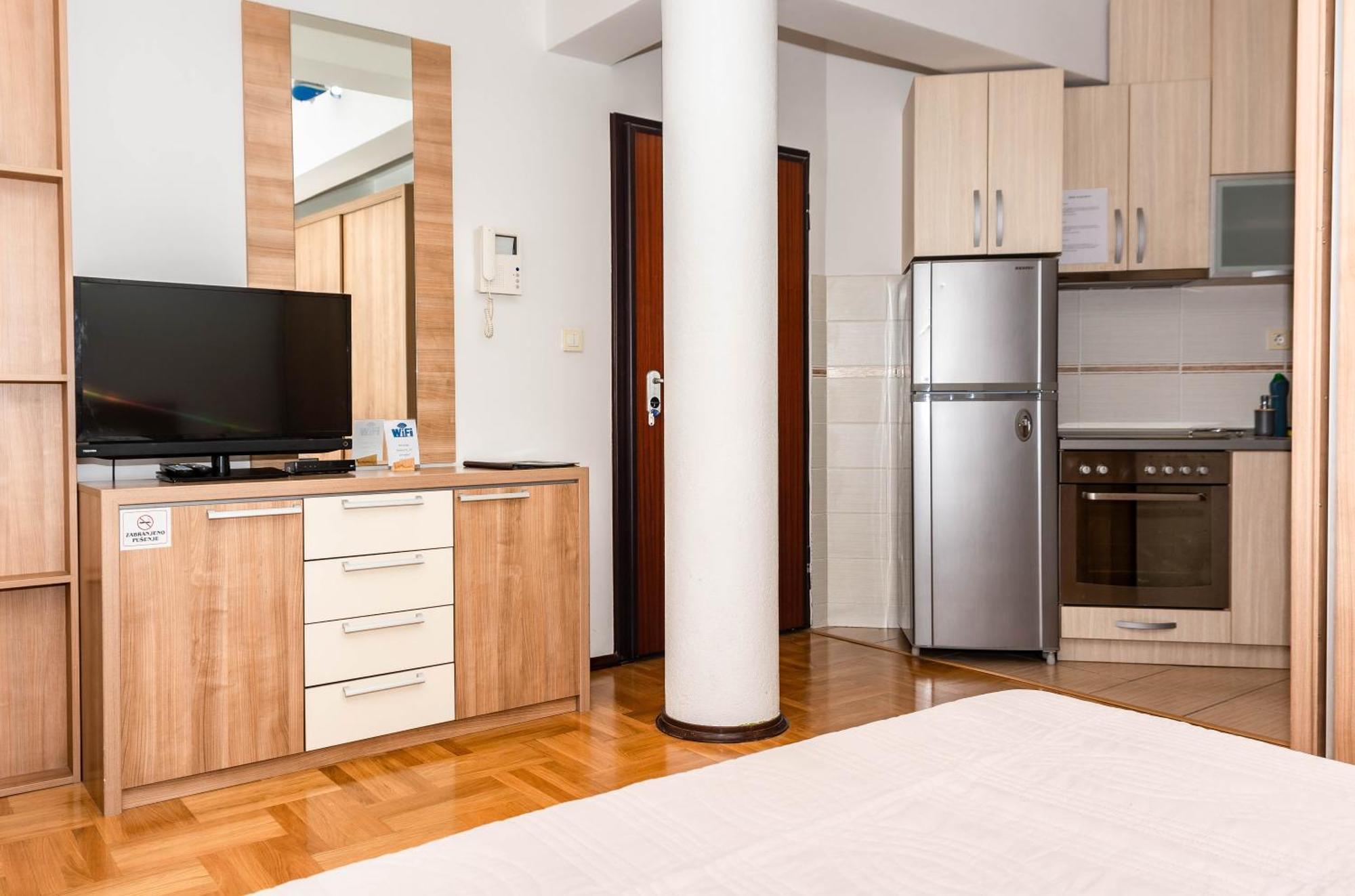 Bobo Apartment Budva Eksteriør bilde